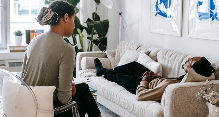 The Foundation of a Healing Relationship With Your Therapist